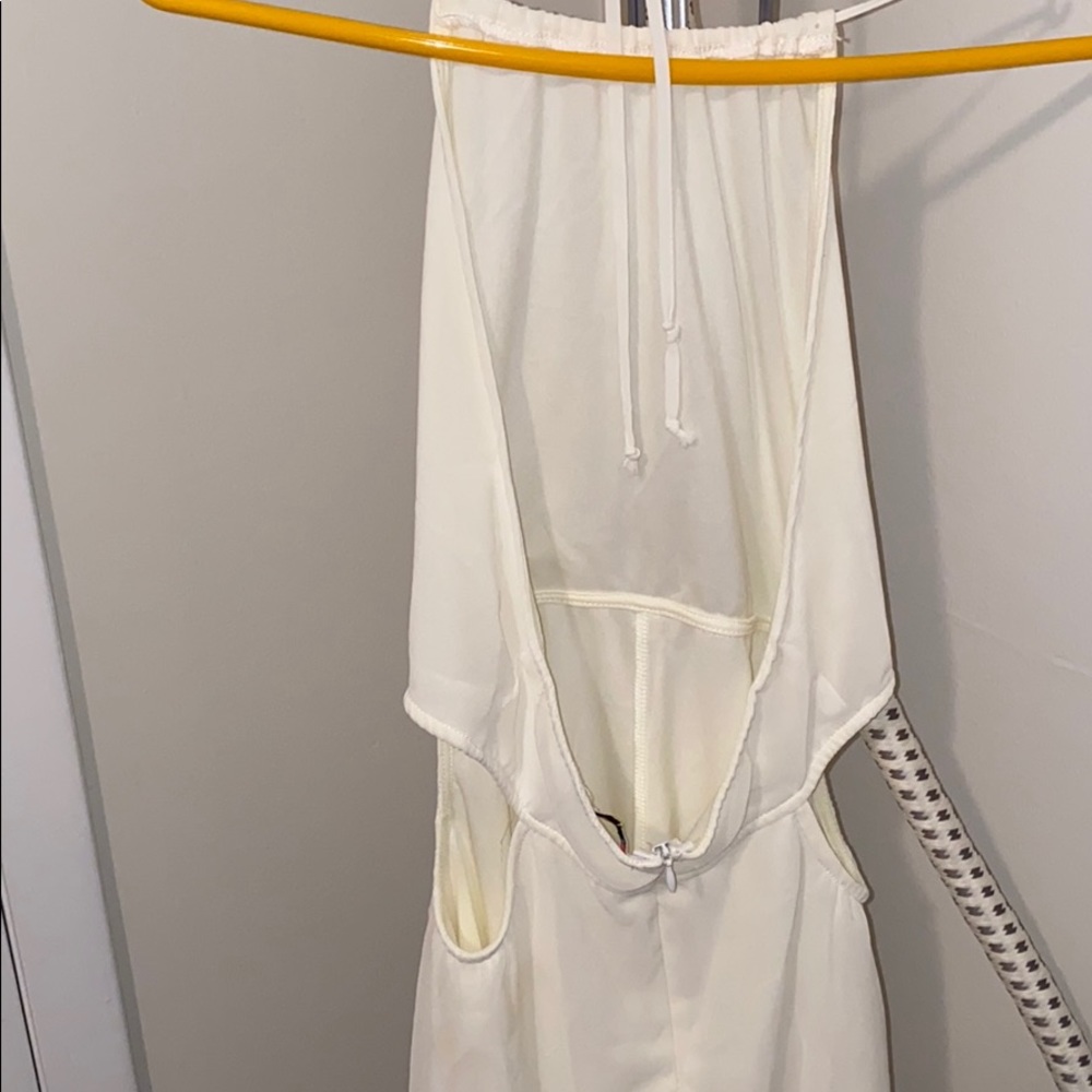 Open back halter romper - Picture 2 of 5
